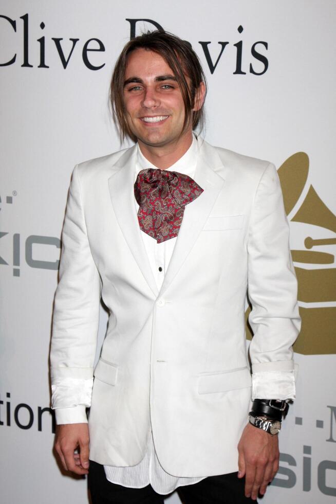 Tom Hamilton aankomen Bij de pre-grammy partij eerbiedigen clive Davis Bij de Beverly hilton hotel in Beverly heuvels, ca Aan februari 7, 2009 foto