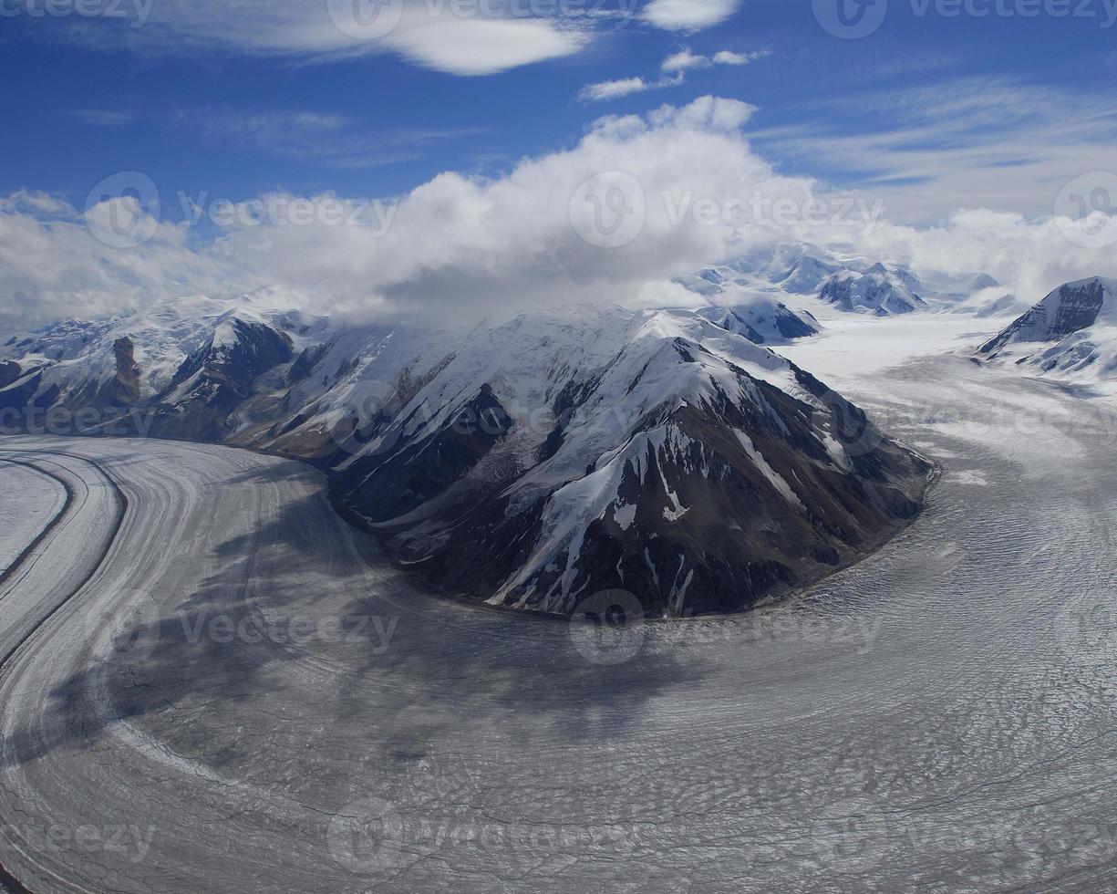 klutnan-gletsjer in wrangell st. Elias Bergen foto