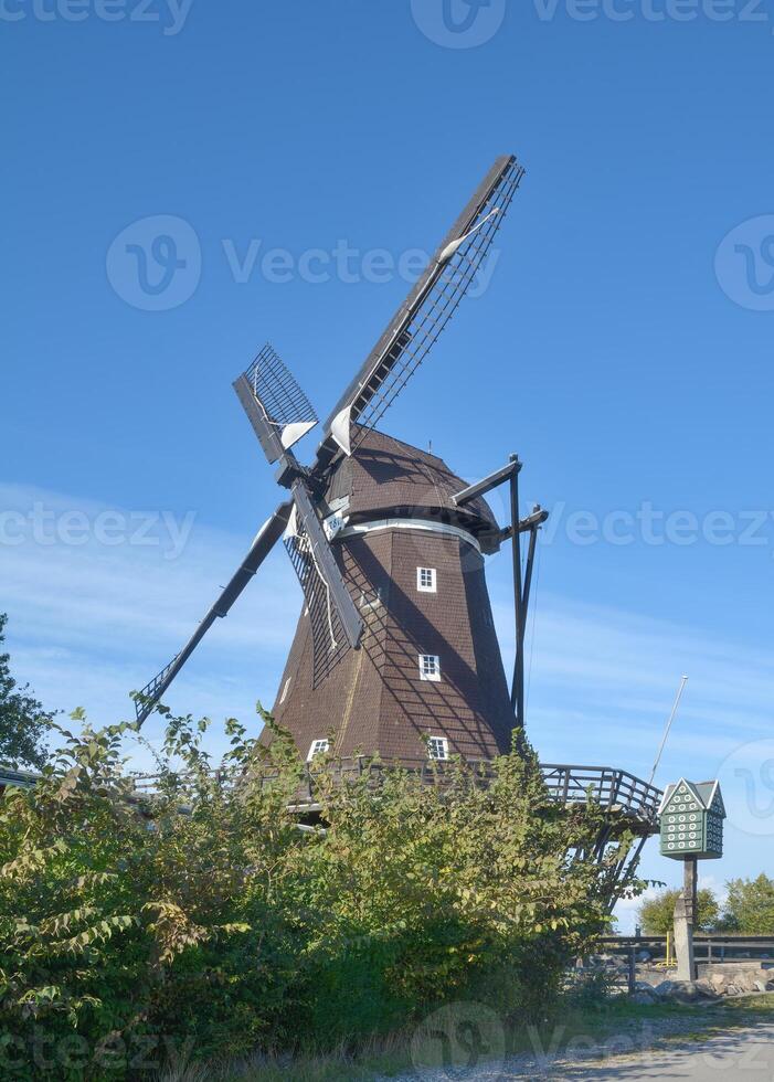 beroemd windmolen van lemkenhafen, fehmarn, baltisch zee, Sleeswijk-Holstein, Duitsland foto