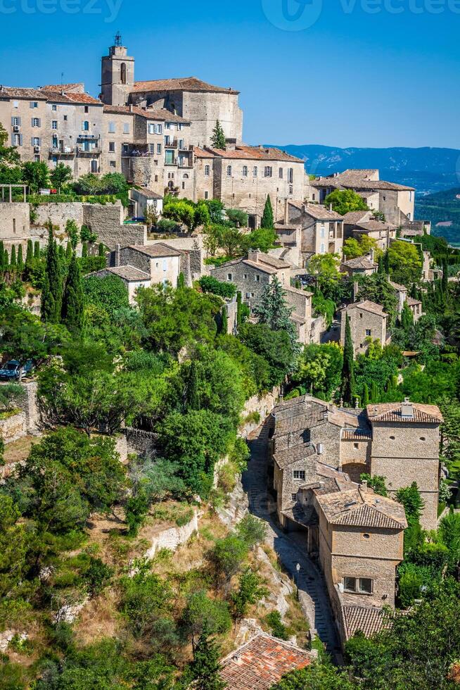 gordes middeleeuws dorp in zuidelijk Frankrijk provence foto