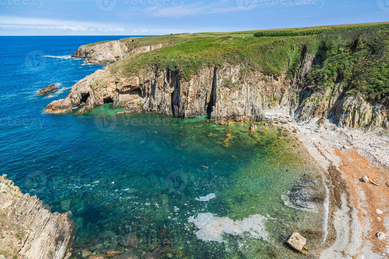 rotsachtig kust van Spanje. Galicië foto