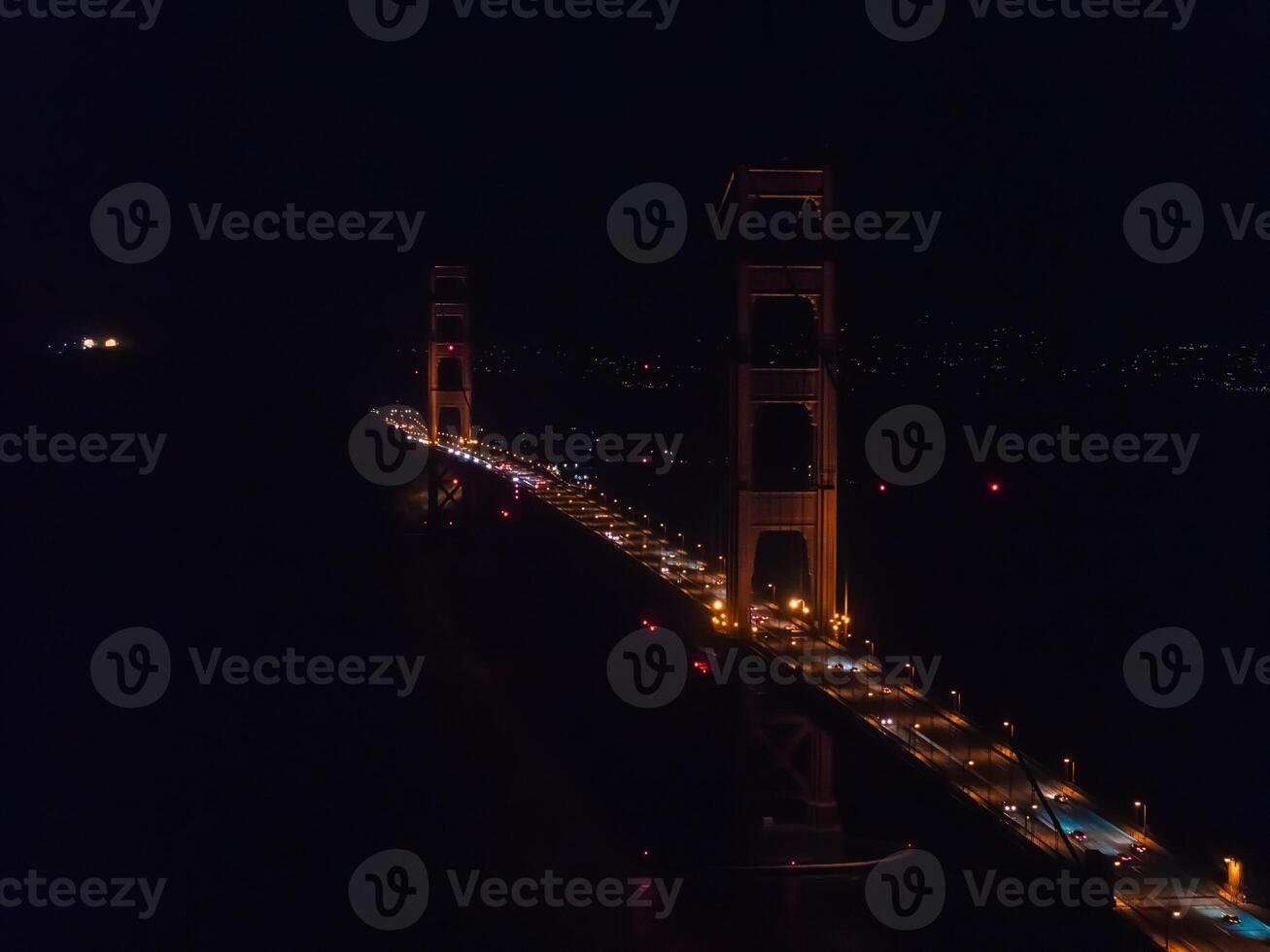 beroemd gouden poort brug, san francisco Bij nacht, Verenigde Staten van Amerika foto