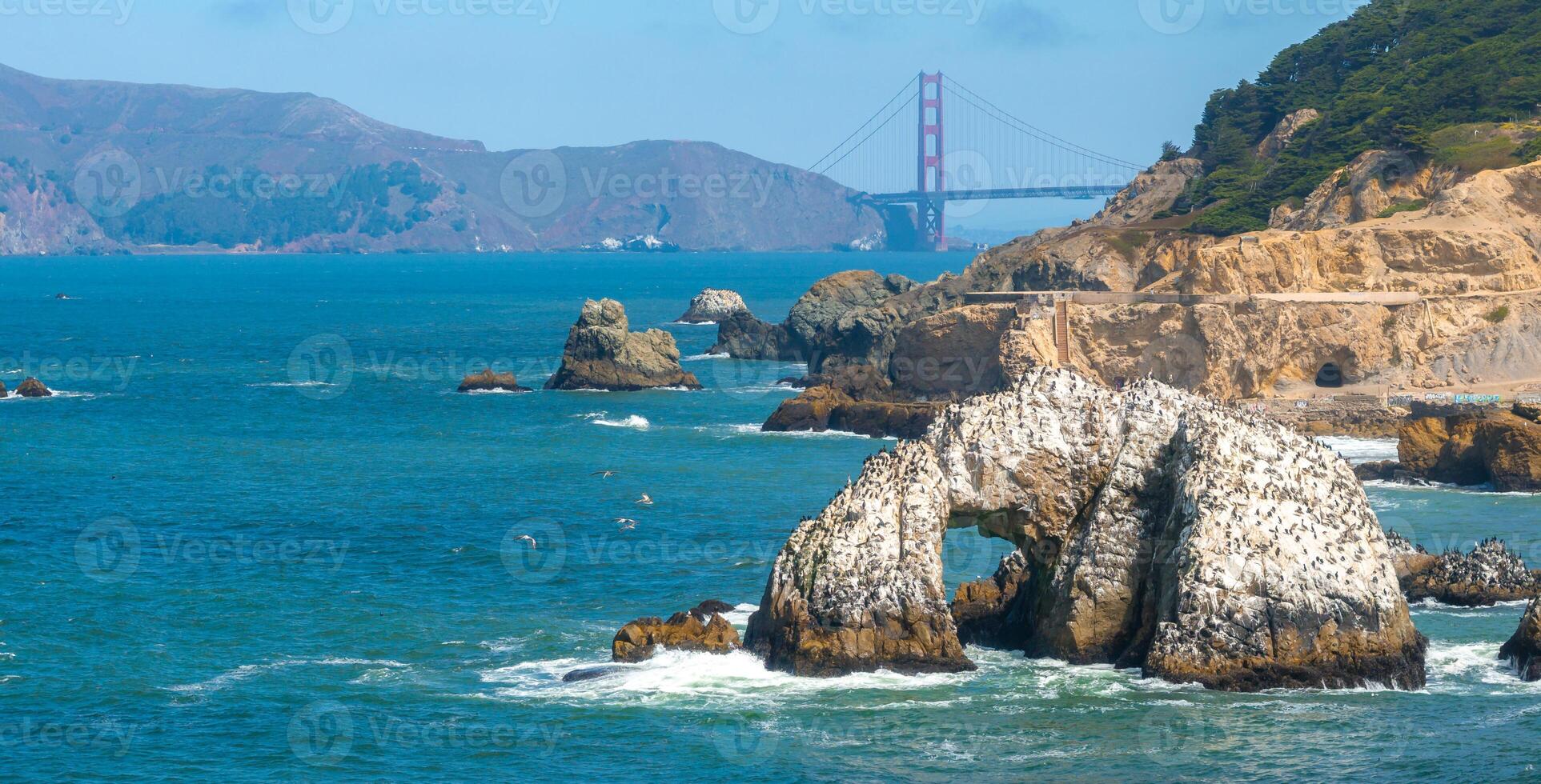 waar de zee voldoet aan de land- in san francisco. foto