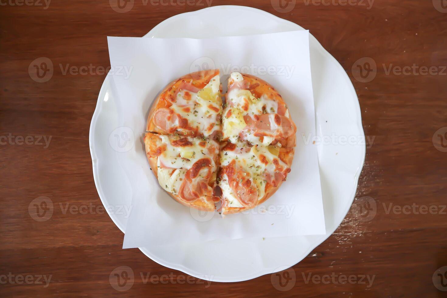 hawaiiaans pizza ,worst pizza of klein pizza of Italiaans pizza foto