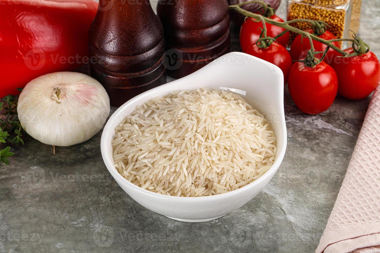 rauw heerlijk basmati rijst- hoop foto