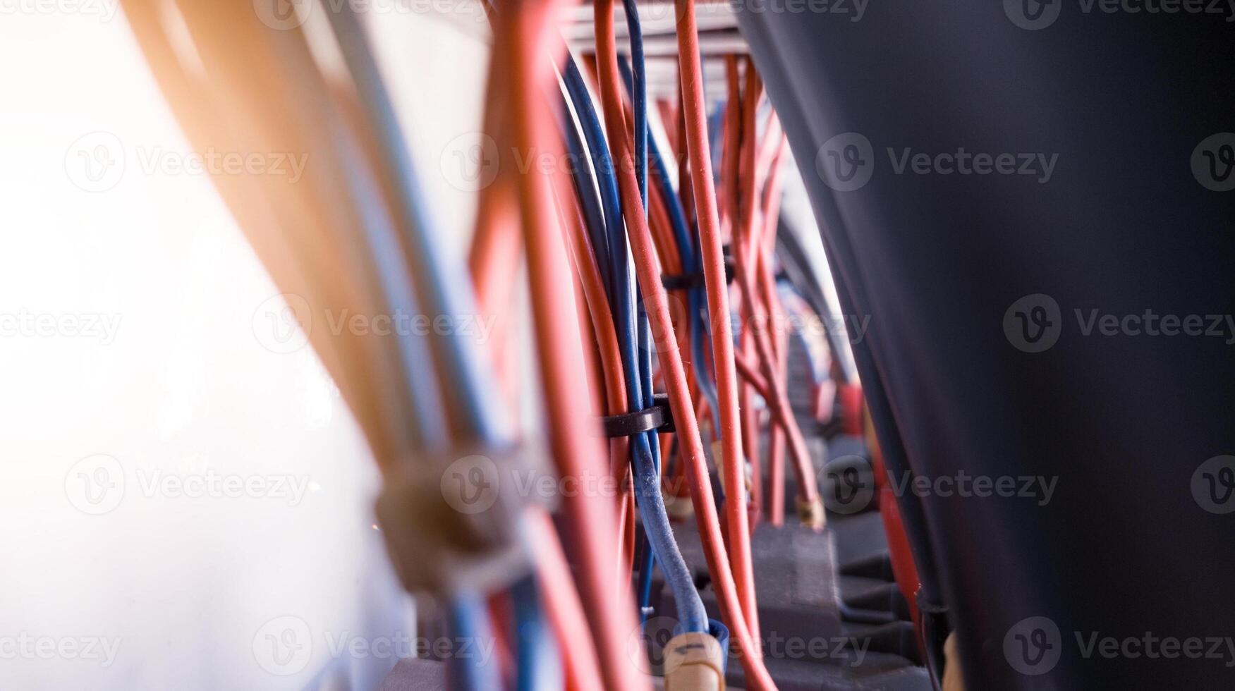 installatie van bedrading controle stroomkring ,circuit kabel controle voor controle machines. foto