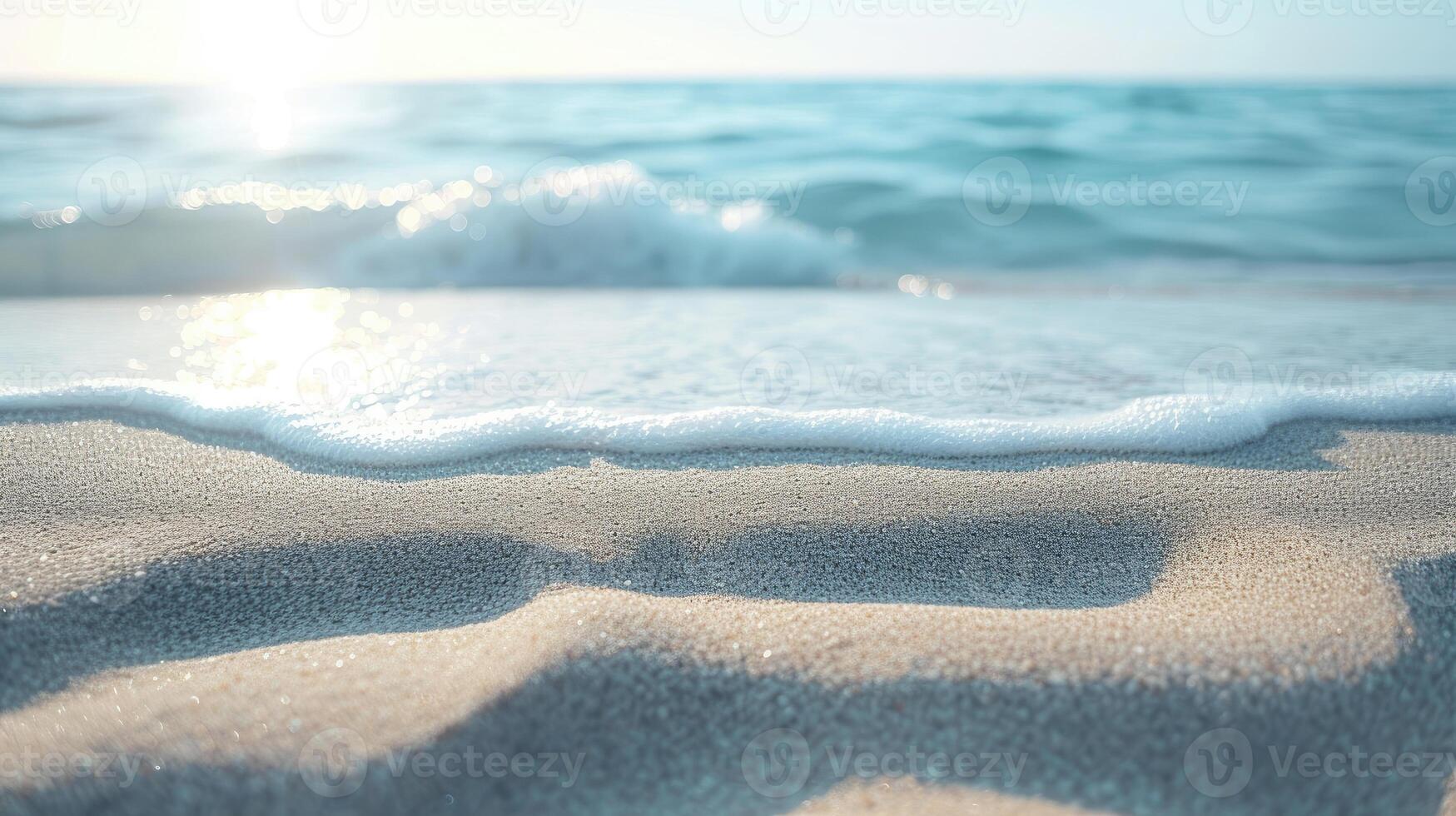 ai gegenereerd detailopname visie van een sereen strand kustlijn met teder golven, sprankelend water, en zacht zand in de zonlicht. foto