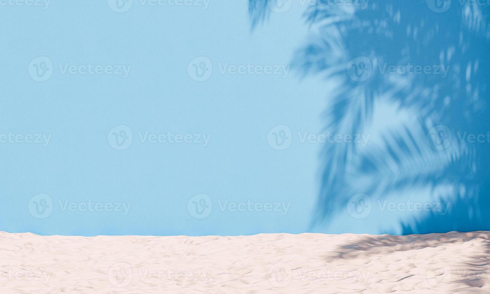 zanderig strand met palm boom schaduw Aan blauw muur, zomer concept foto