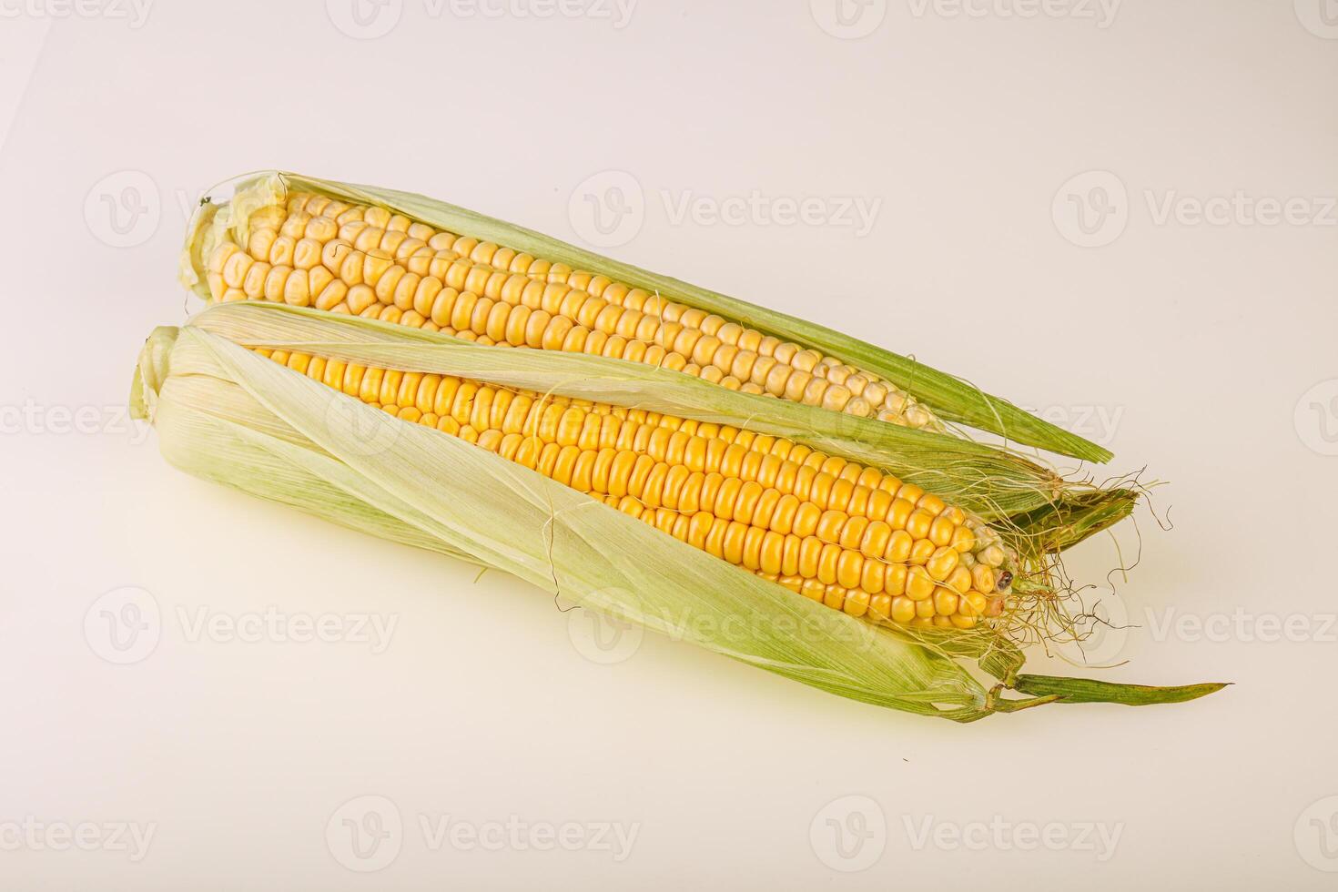 veganistische keuken - rijpe suikermaïs foto