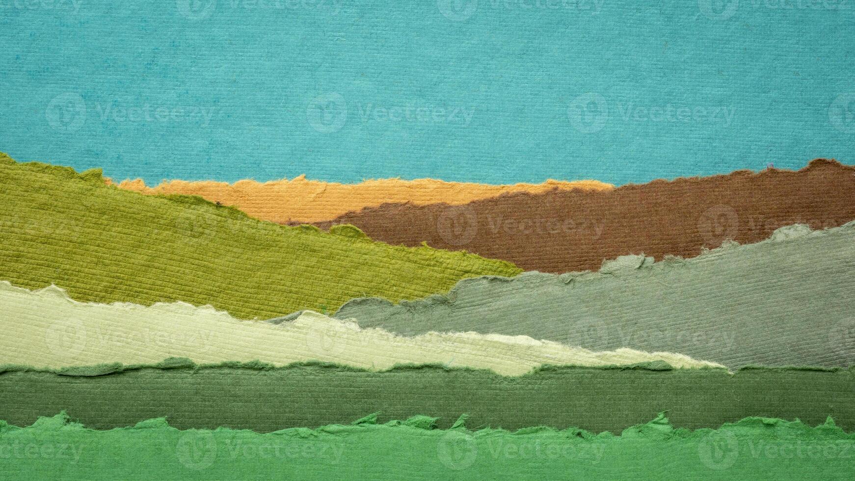 abstract landschap in blauw en groen pastel tonen - een verzameling van handgemaakt vod papieren foto