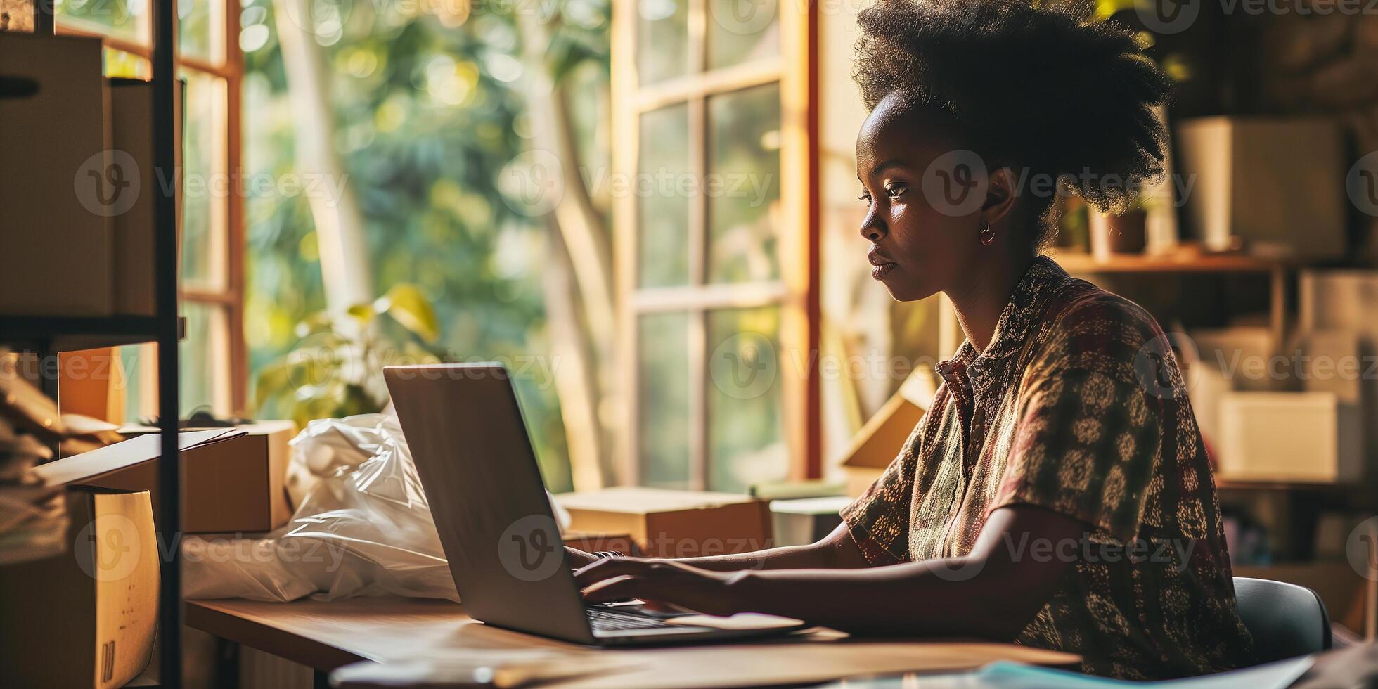 ai gegenereerd een jong met een donkere huid bedrijf vrouw omringd door dozen, werken Aan een laptop. klein bedrijf, levering, zakenvrouw. trots bedrijf baasje. bokeh effect. ai gegenereerd. foto