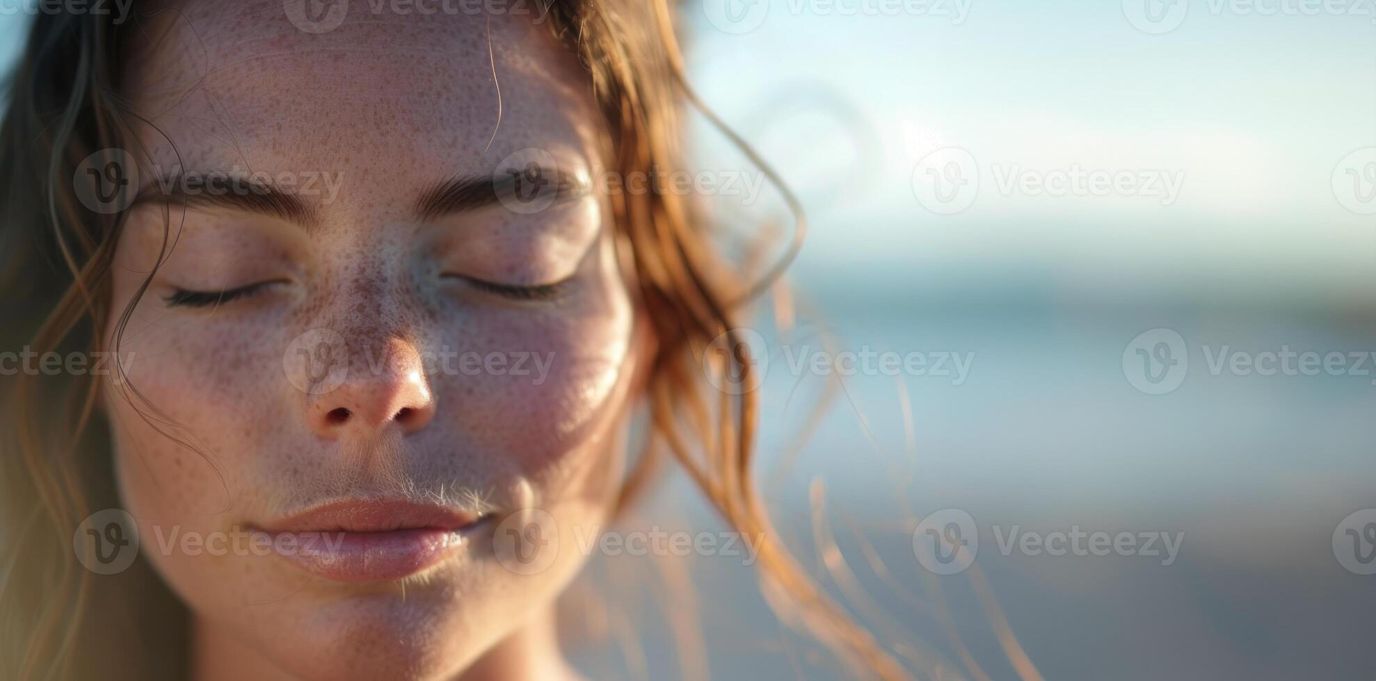 ai gegenereerd sereen vrouw met sproeten genieten van vredig moment. detailopname van een sereen jong vrouw met sproeten, ogen gesloten, genieten van een vredig moment in natuurlijk zonlicht. foto