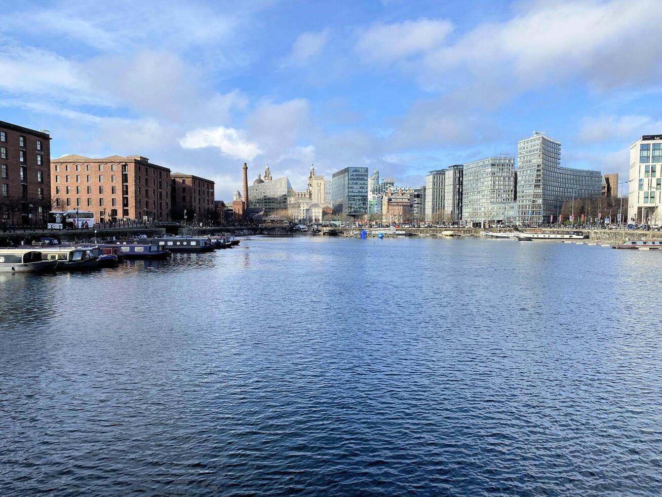 Liverpool in de uk Aan 11 februari 2024. een visie van de albert dok foto