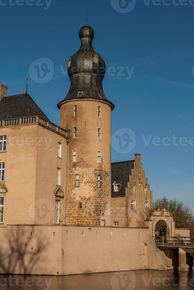 de kasteel van edelsteen in Westfalen foto