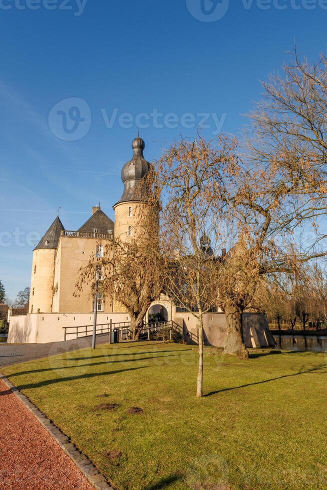 de kasteel van edelsteen in Westfalen foto