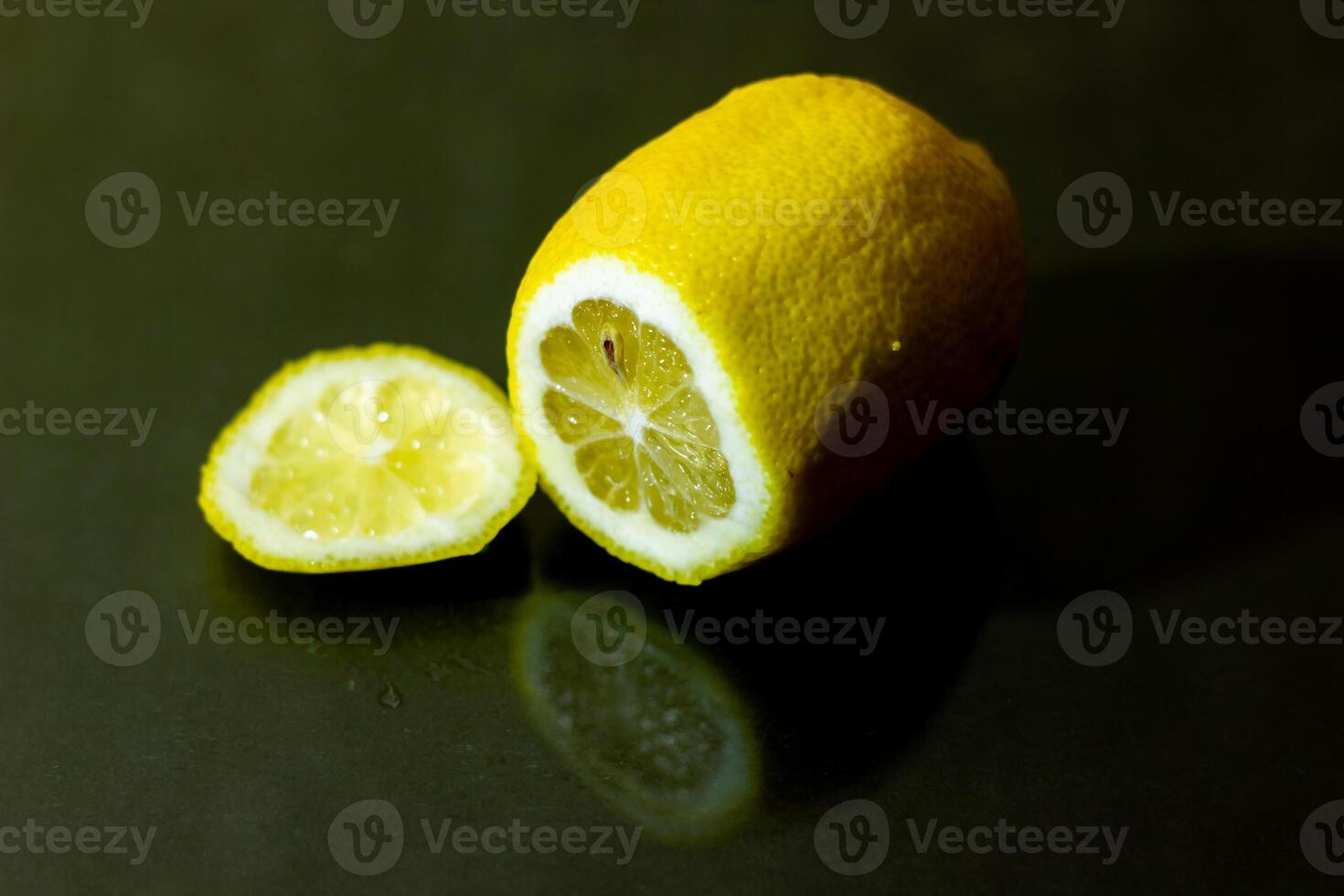 geklikt citrus Aan achtergrond, citrus achtergrond foto