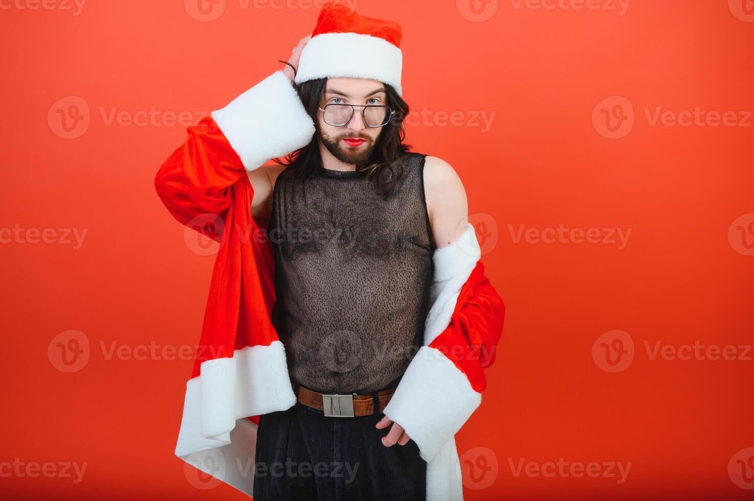 nieuw jaar homo feest. een homo Mens in een de kerstman pak. lgbt concept. foto