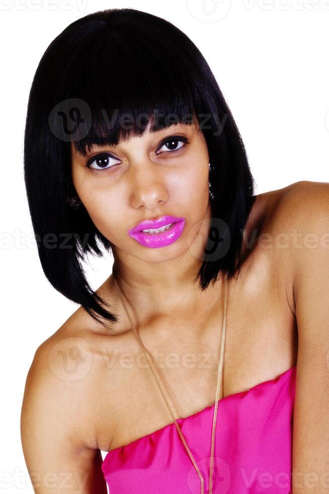 mager licht huid zwart vrouw kaal schouders foto