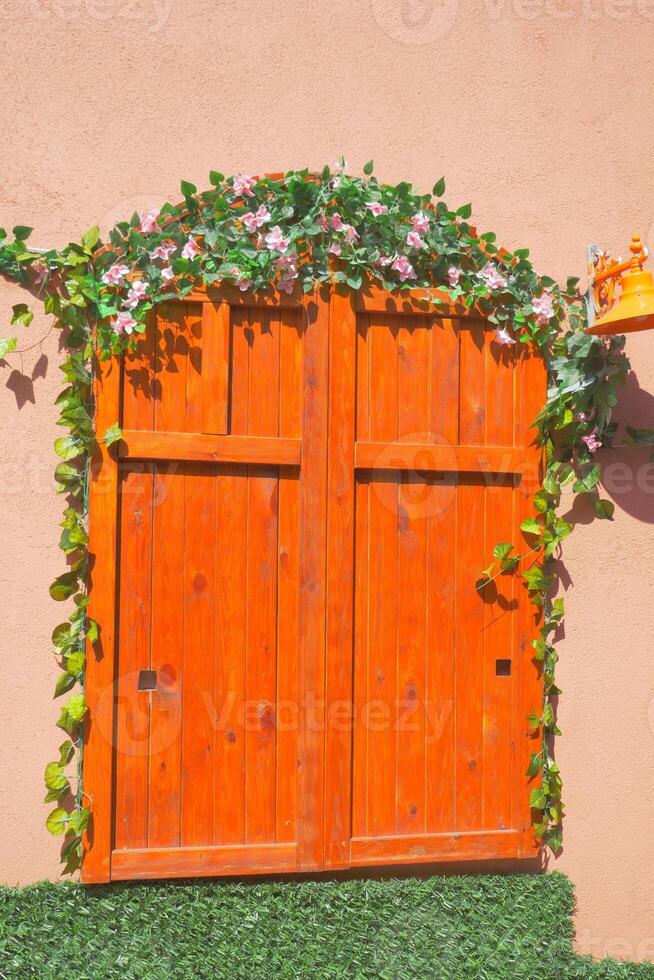 oranje kleur houten deur structuur achtergrond foto