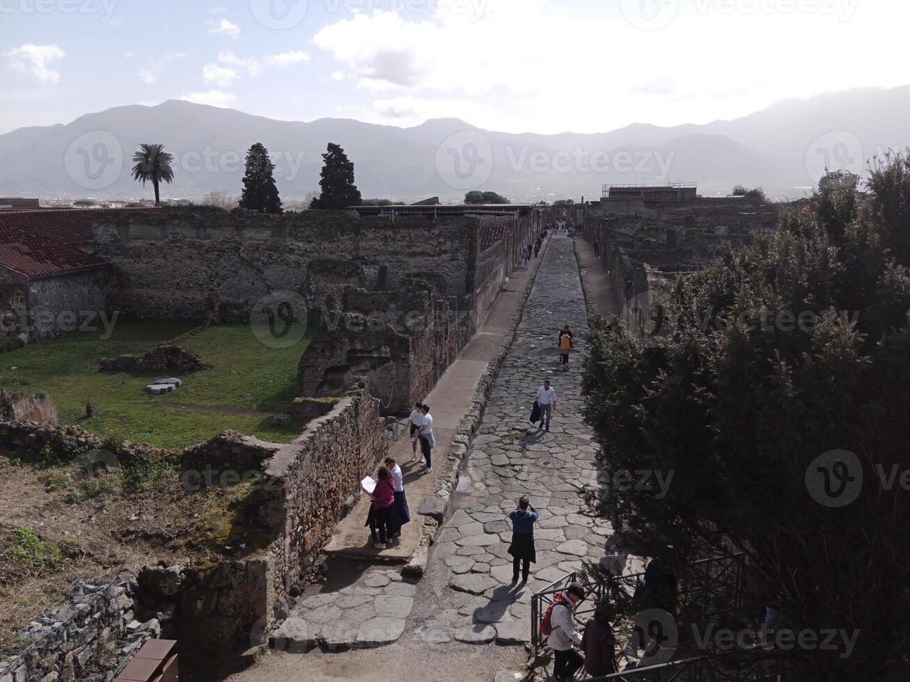 pompei, de oude Romeins stad begraven door de uitbarsting van monteren vesuvius, staat net zo een UNESCO wereld erfgoed plaats, aanbieden een uniek glimp in dagelijks leven gedurende de Romeins rijk. foto