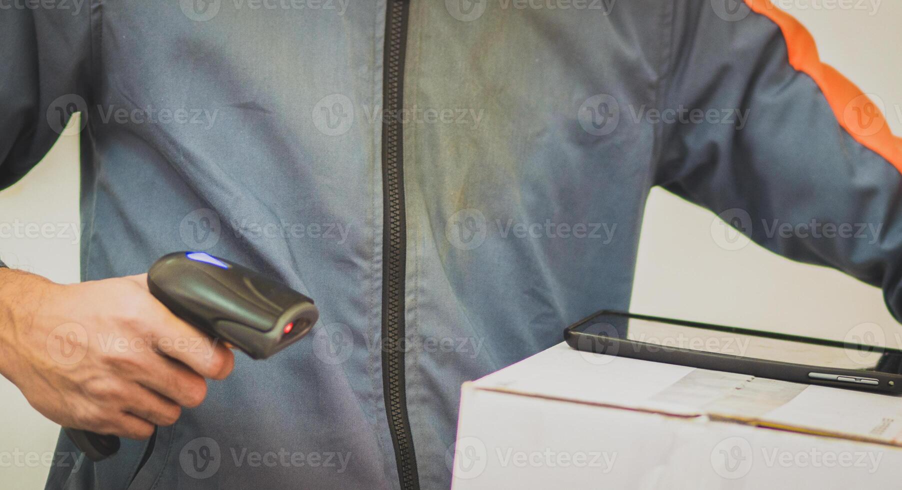 de werk van pakket levering personeel foto