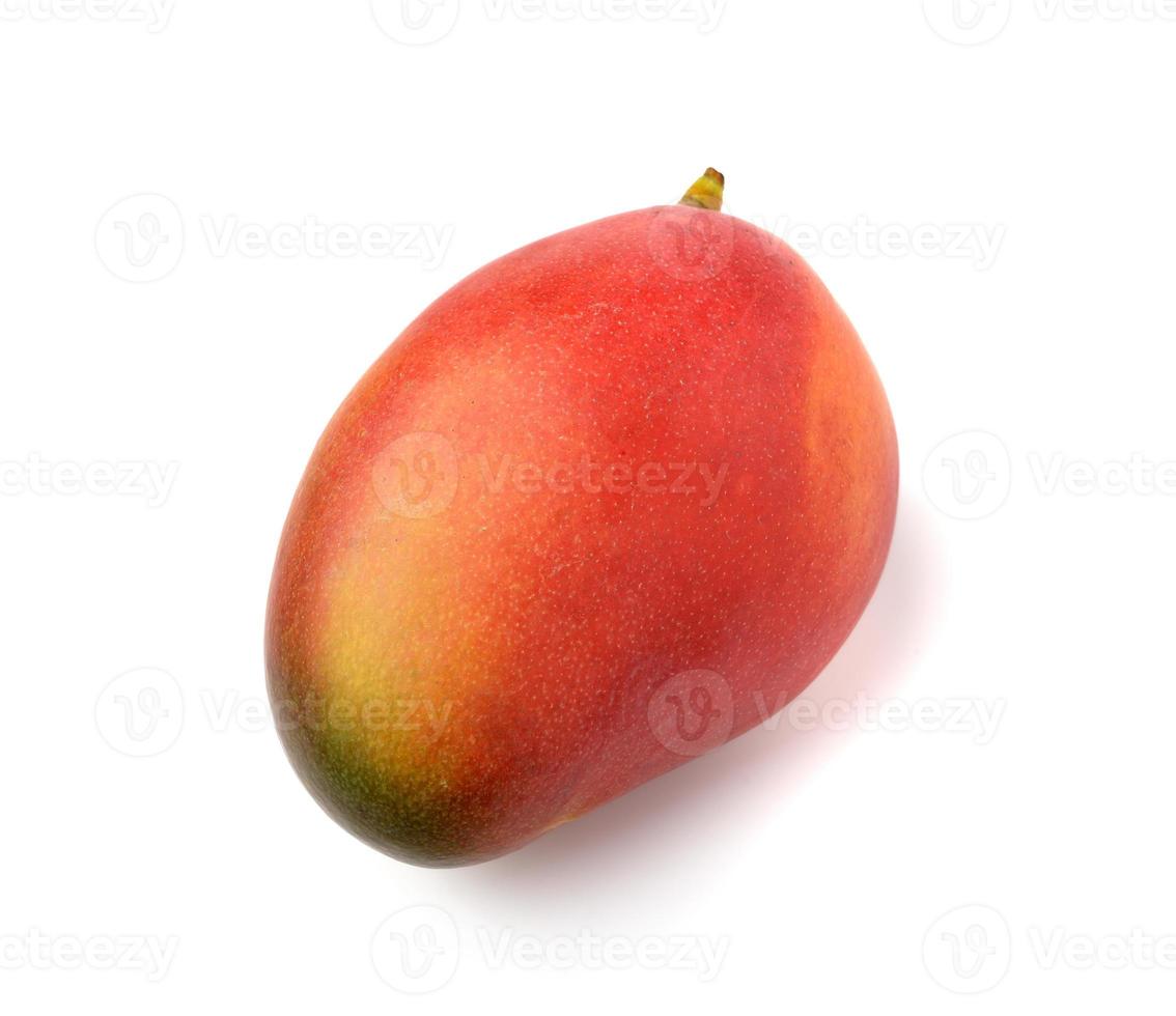 mango geïsoleerd op witte achtergrond foto