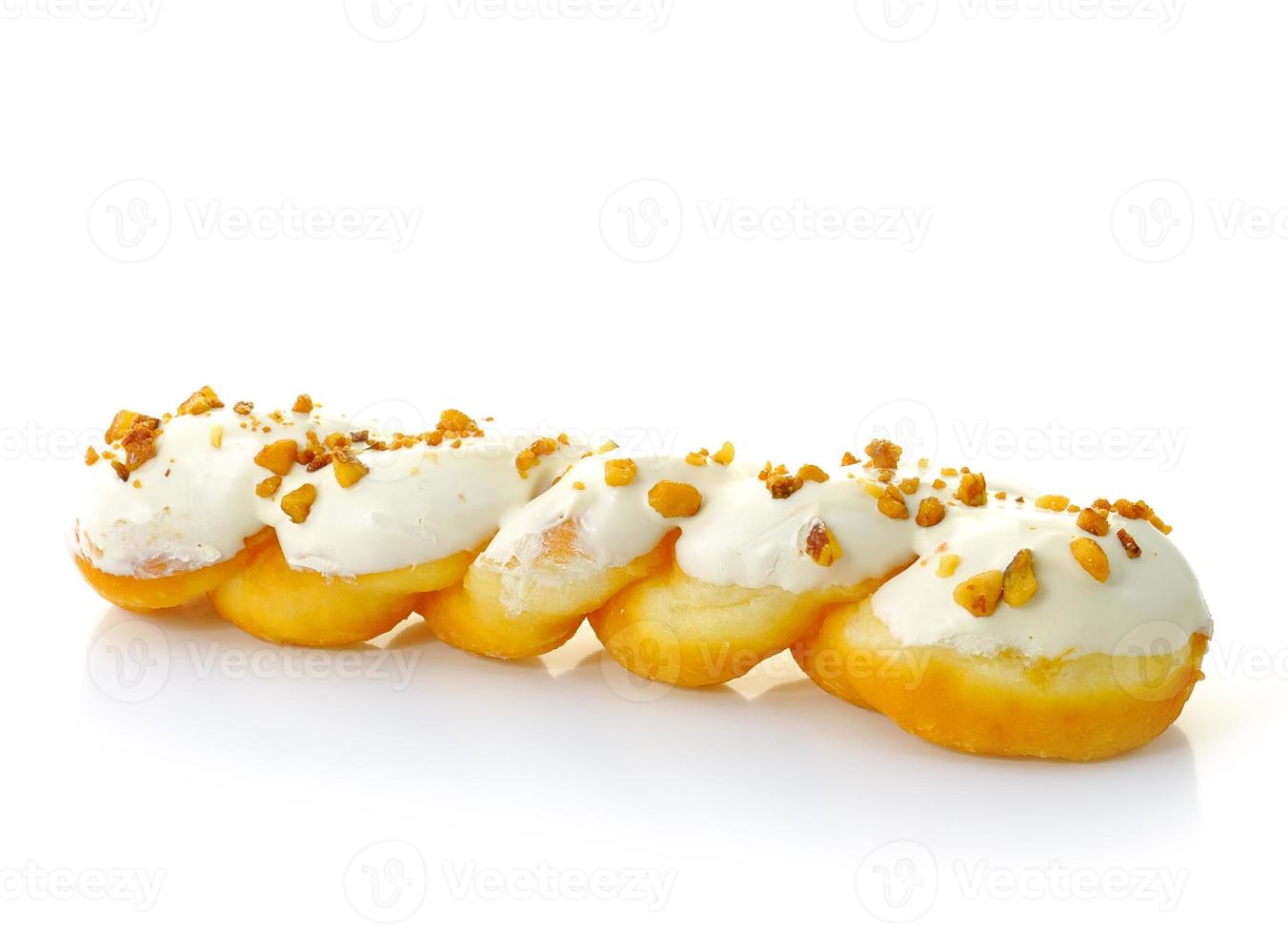 donut geïsoleerd op een witte achtergrond foto