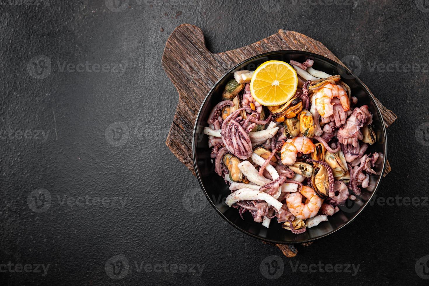 zeevruchten mix garnaal, inktvis, mossel, octopus foto