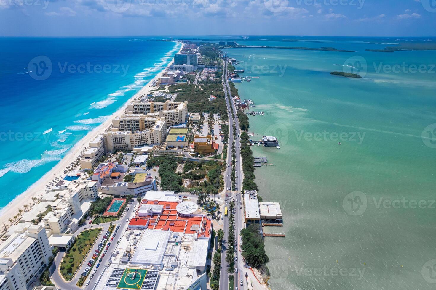 antenne visie van Cancun hotel zone, Mexico foto
