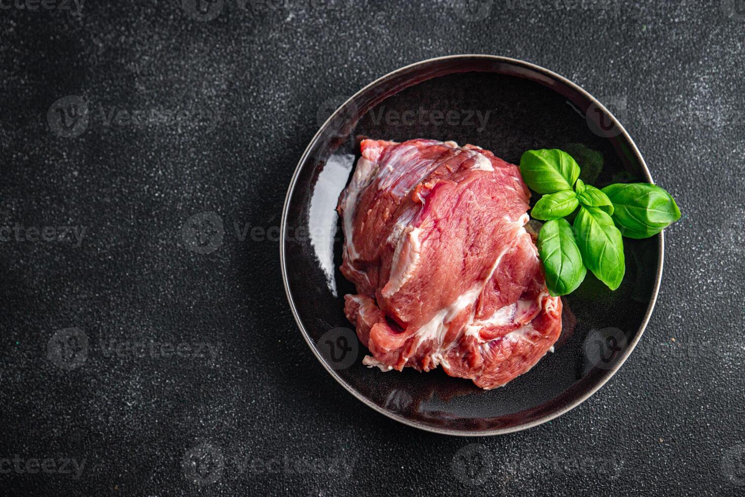 varkensvlees rauw vlees pulp vers voedsel smakelijk aan het eten Koken voorafje maaltijd voedsel tussendoortje Aan de tafel kopiëren ruimte voedsel achtergrond rustiek top visie foto