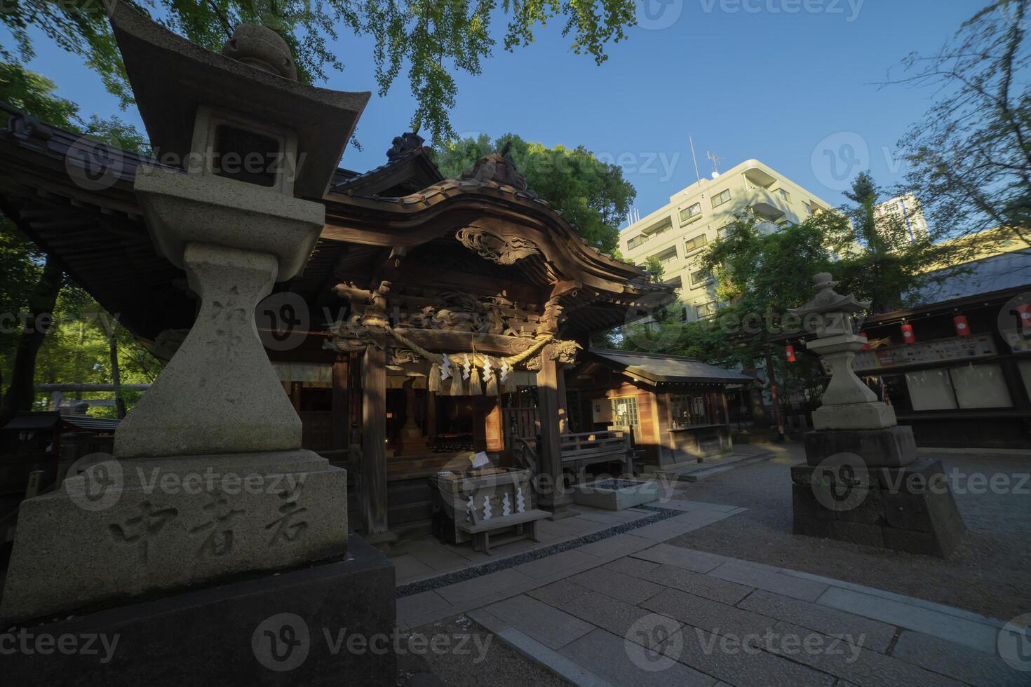 een hoofd tempel Bij Japans altaar foto