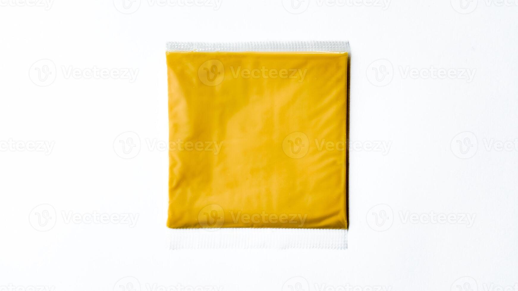 geel mosterd pakket profiel Aan wit foto