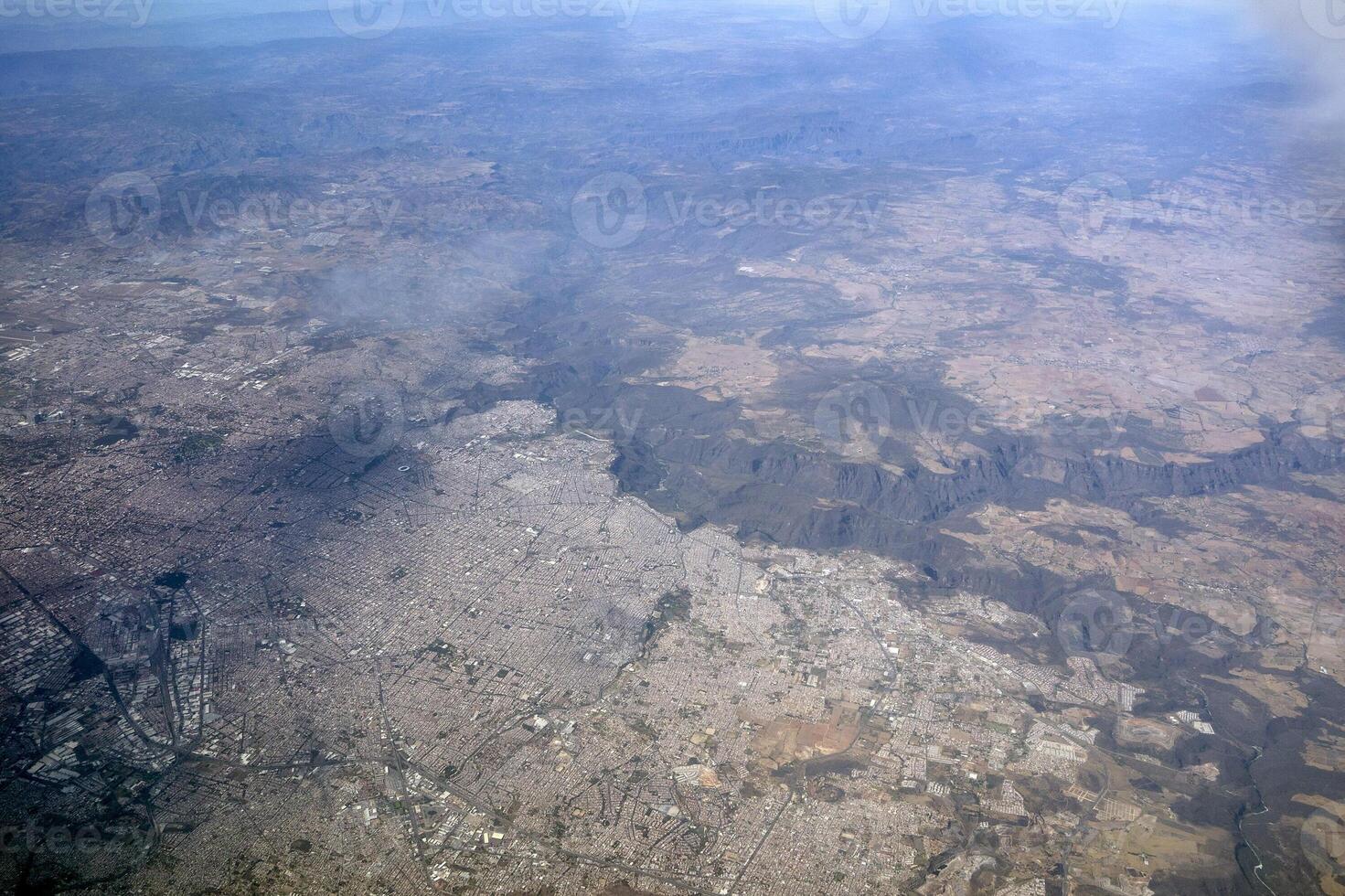 guadalajara Mexico antenne visie van vliegtuig met reusachtig groots Ravijn foto