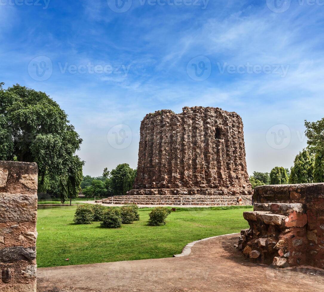 beroemd mijlpaal in Delhi, Indië foto