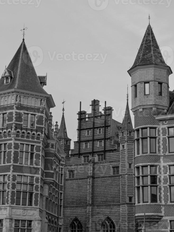 antwerpen in belgie foto