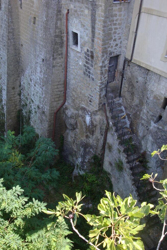 sant'agata de ik kreeg, Italië, Europa - juli 21, 2019 stuk van stad muren foto