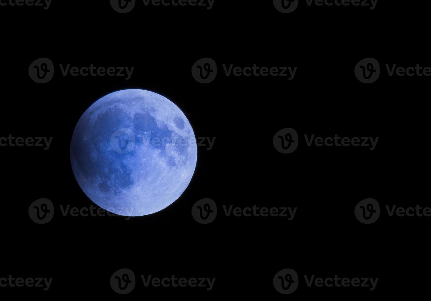 blauwe volle maan foto