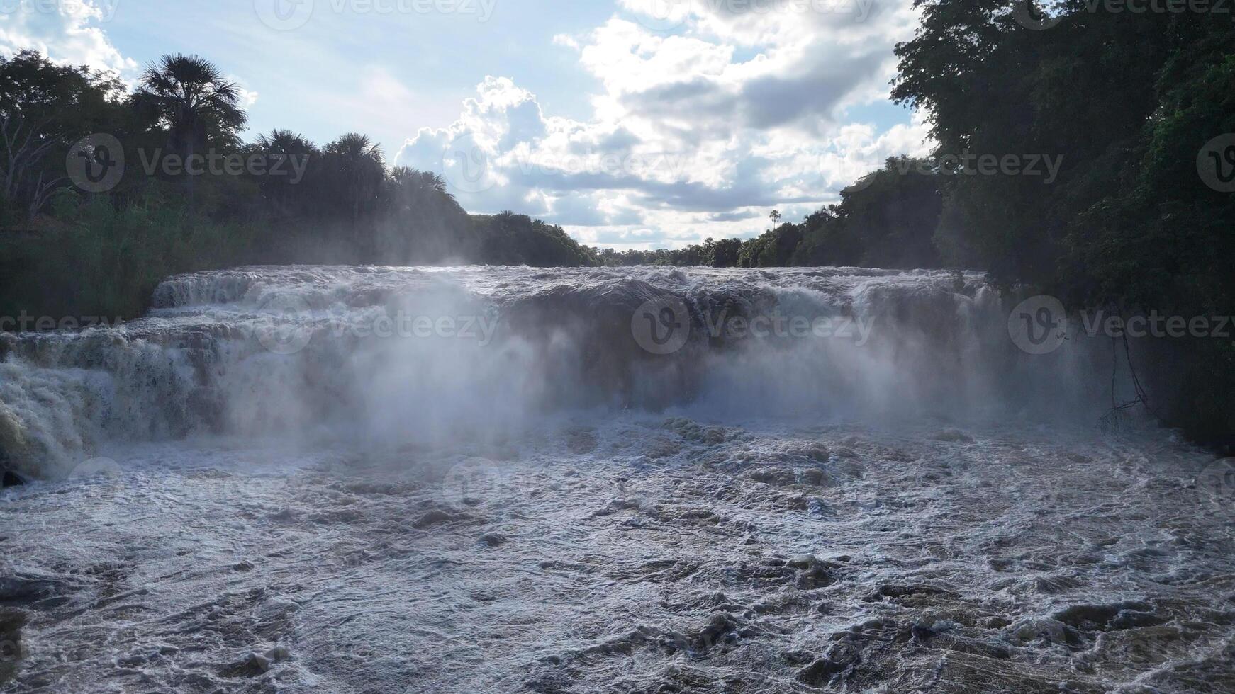 waterval Aan de aporé rivier- foto