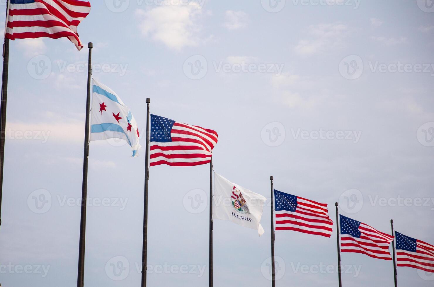 Illinois en Amerikaans vlaggen foto