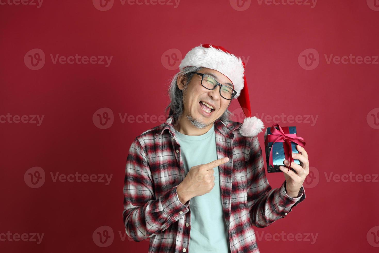 man in het kerstseizoen foto