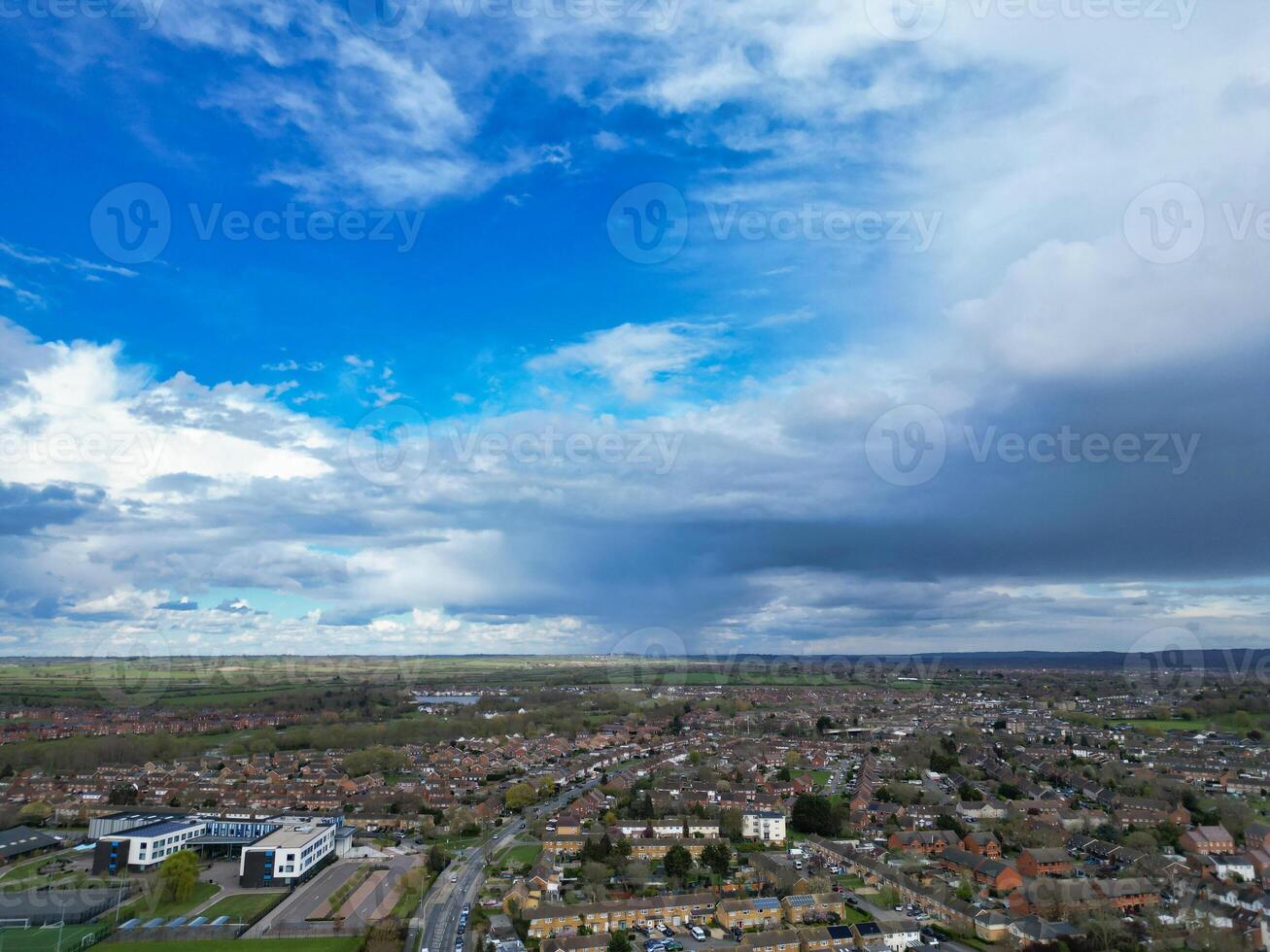centraal aylesbury stad- van Engeland Verenigde koninkrijk. april 1e, 2024 foto