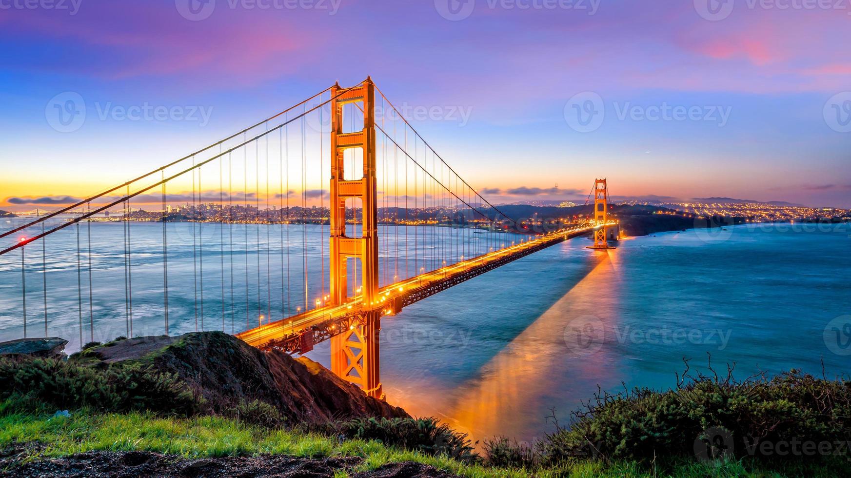 golden gate bridge in San Francisco foto