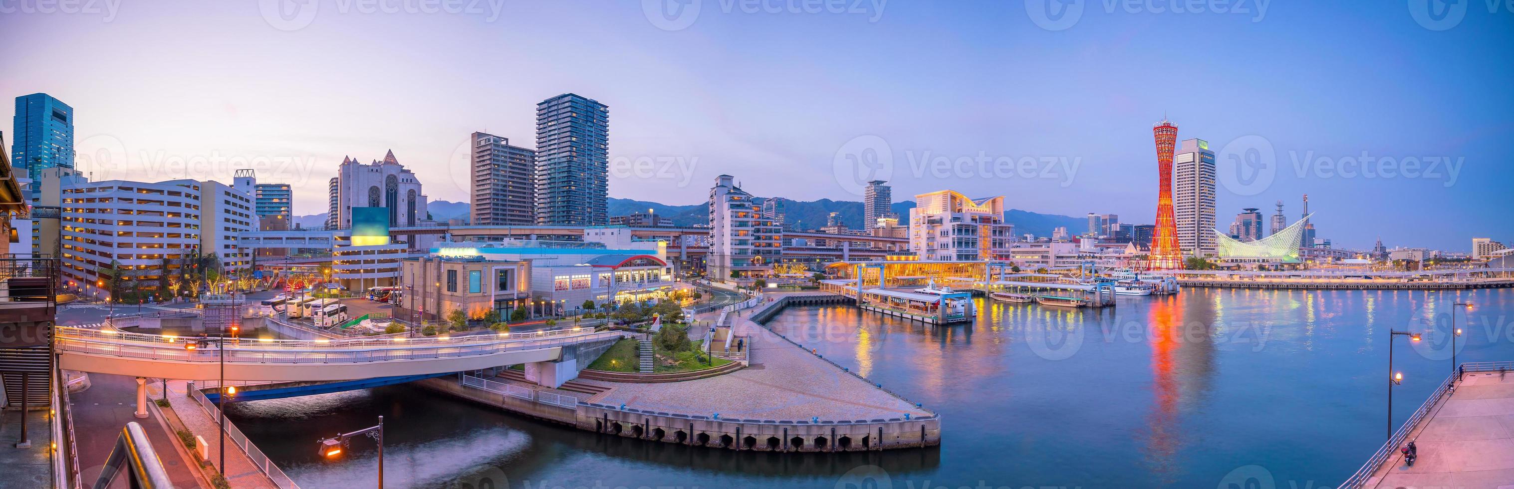 haven van kobe skyline in japan foto