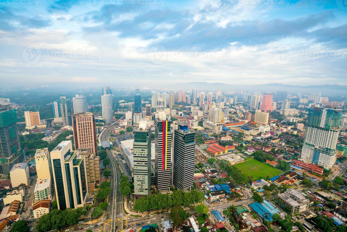 skyline van de binnenstad van Kuala Lumpur foto