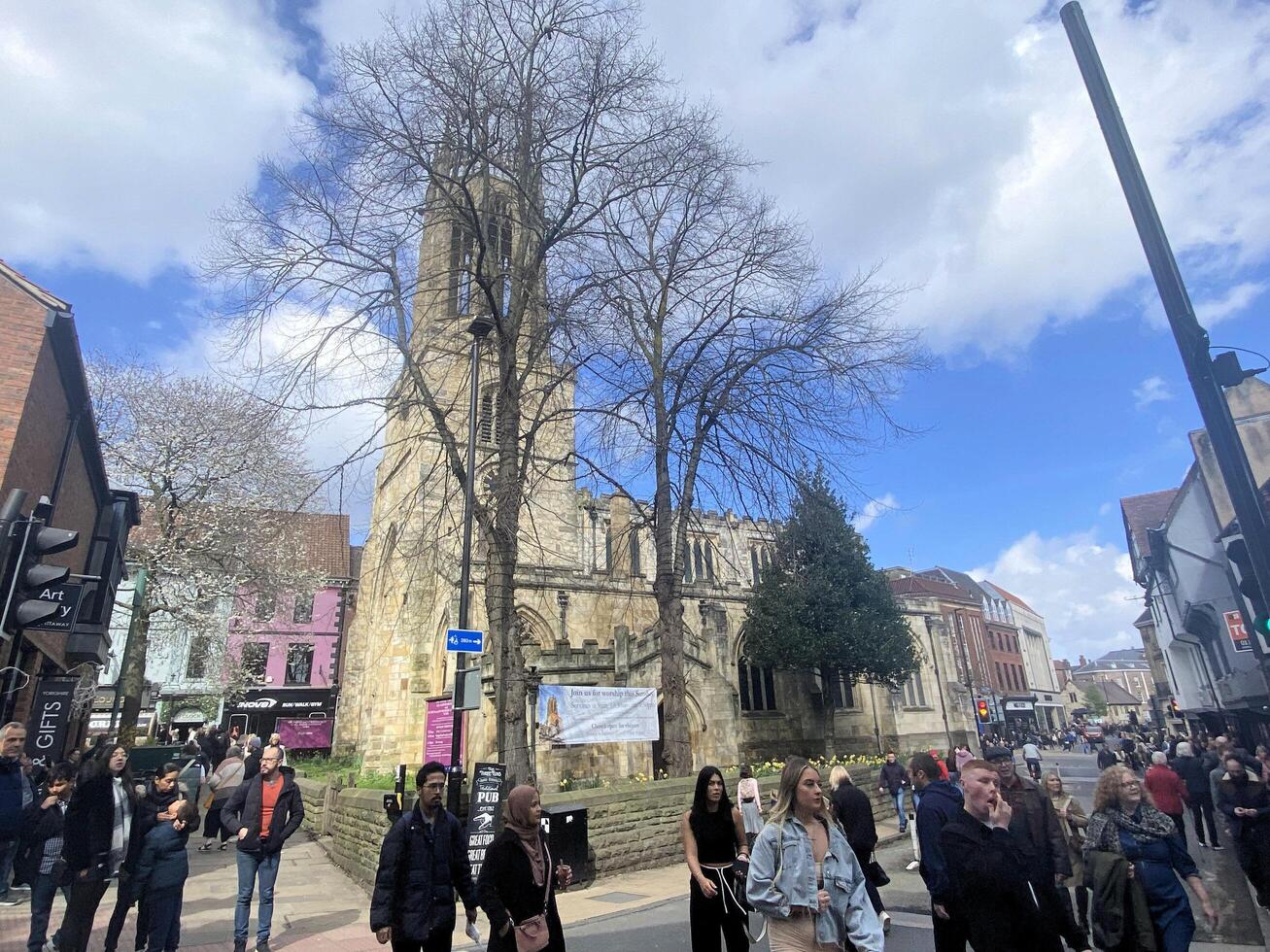 york in de uk Aan 30 maart 2024. een uitzicht van de straten van york foto