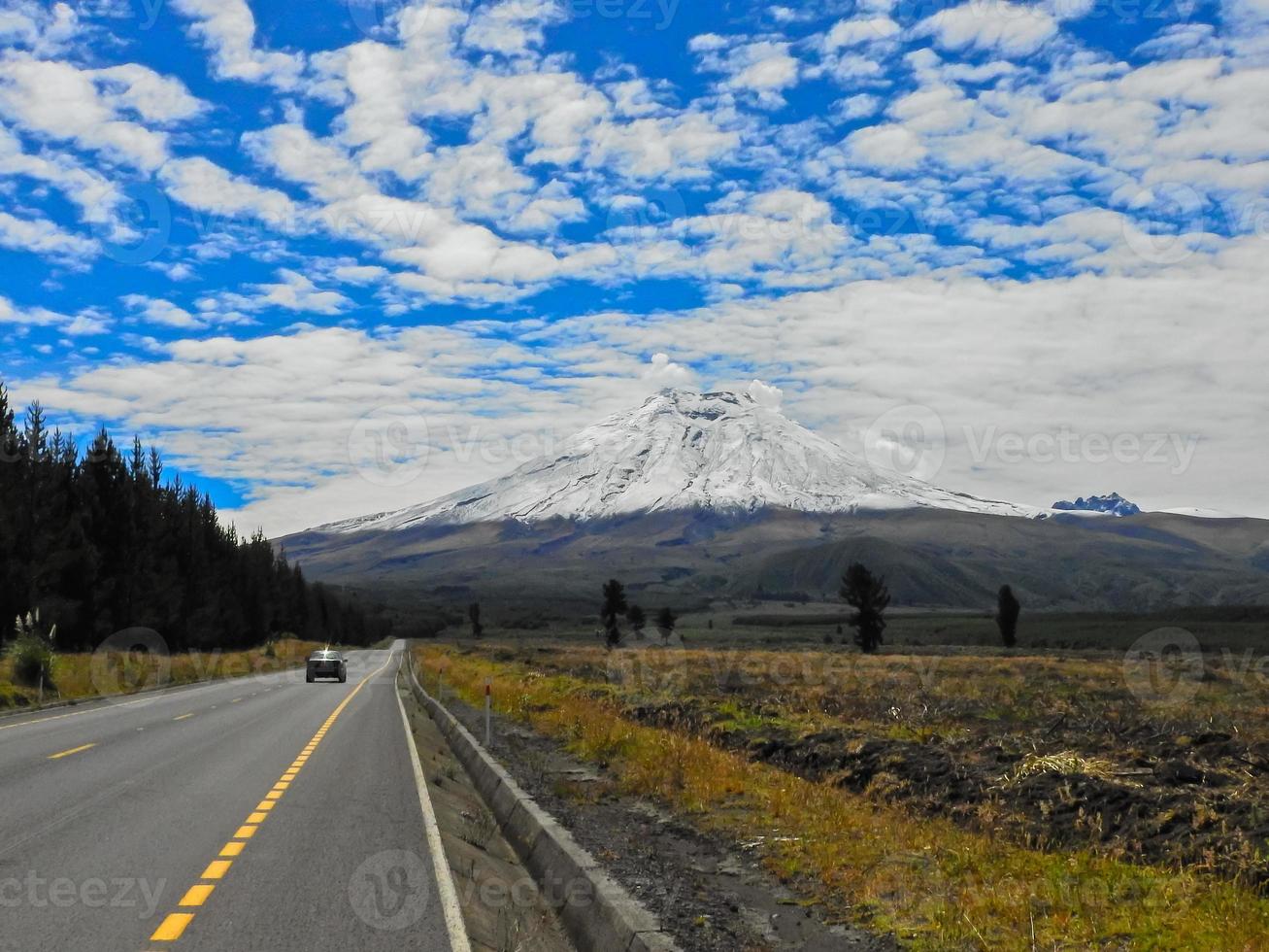 cotopaxi vulkaan, ecuador foto