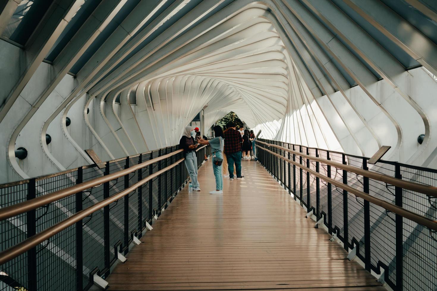 Sudirman, Jakarta - 22 mei 2021. foto van een uitzicht op de voetgangersbrug