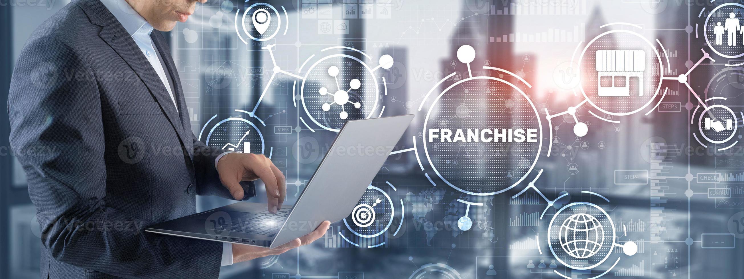 zakenman hand aanraken inscriptie franchise marketingsysteem foto