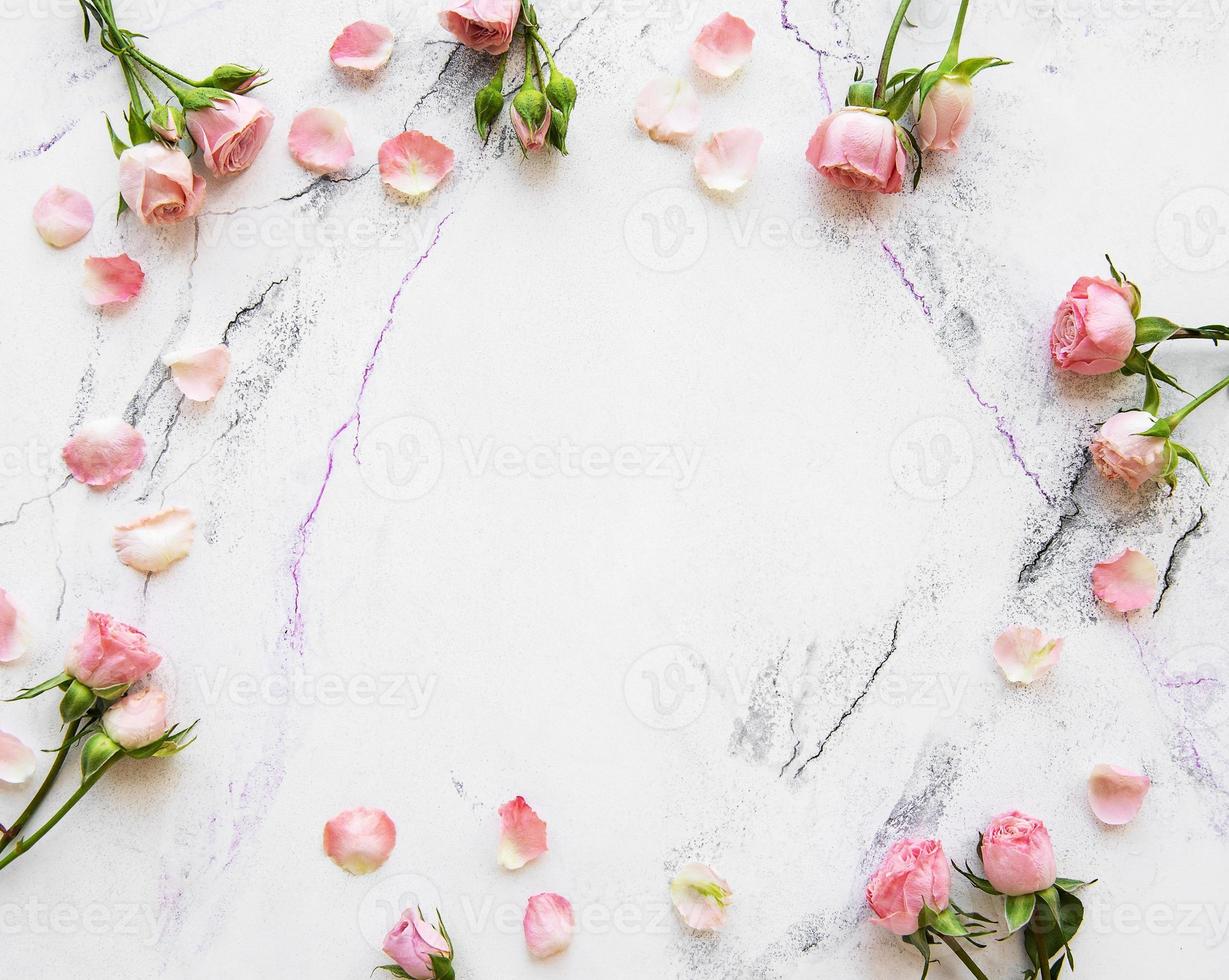 frame met roze rozen foto
