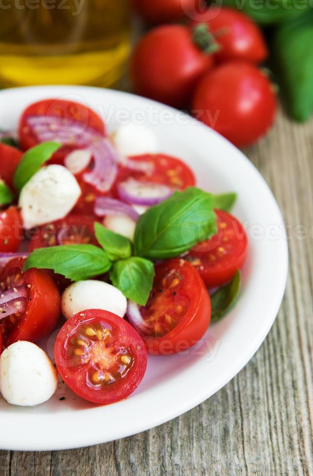 Italiaanse Caprese Salade foto